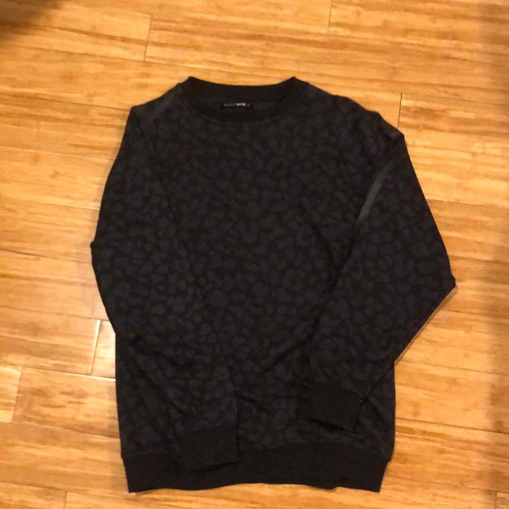 Sarah’s Day x White Fox Oversized Dark Camo Sweatshirt